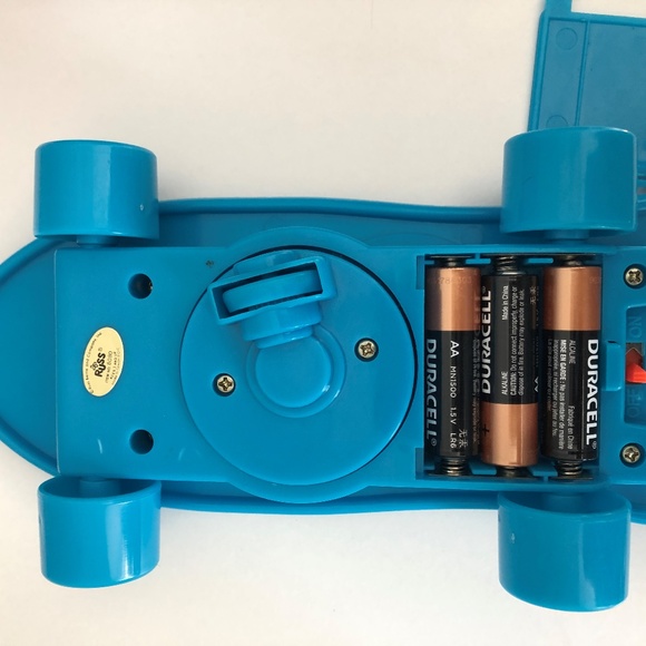 TURN AND TWIST TROLL SKATEBOARDING NIB - Picture 8 of 8